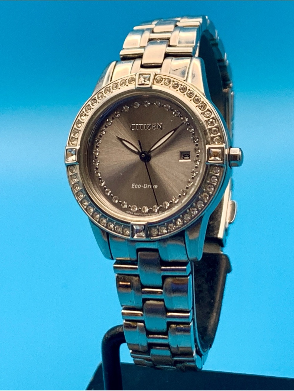 CITIZEN ECO-DRIVE J710-S098785 Women’s Solar Watch St Steel Crystal Bezel Works